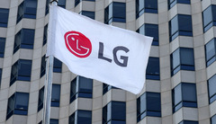[속보]LG전자, 올 2Q 매출·영업익 분기 기준 역대 최대 실적 달성