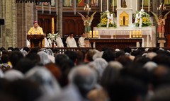 부활절 맞아 전국 성당·교회 미사·예배 이어진다…"평화와 생명" 메시지