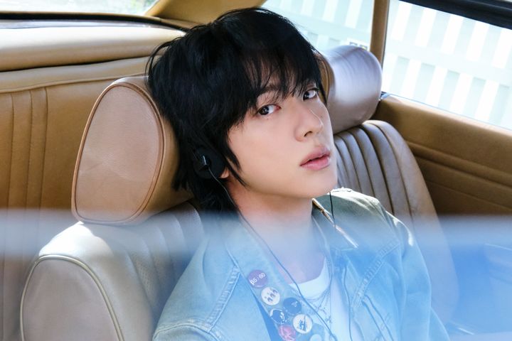 [서울=뉴시스] 그룹 '방탄소년단'(BTS) 진. (사진=빅히트뮤직 제공) 2025.04.29 photo@newsis.com *재판매 및 DB 금지
