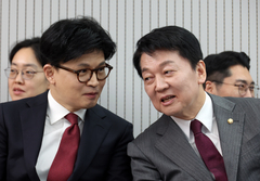 안철수 "국힘 아닌 한동훈 위해 무공천? 온당하지 않다"