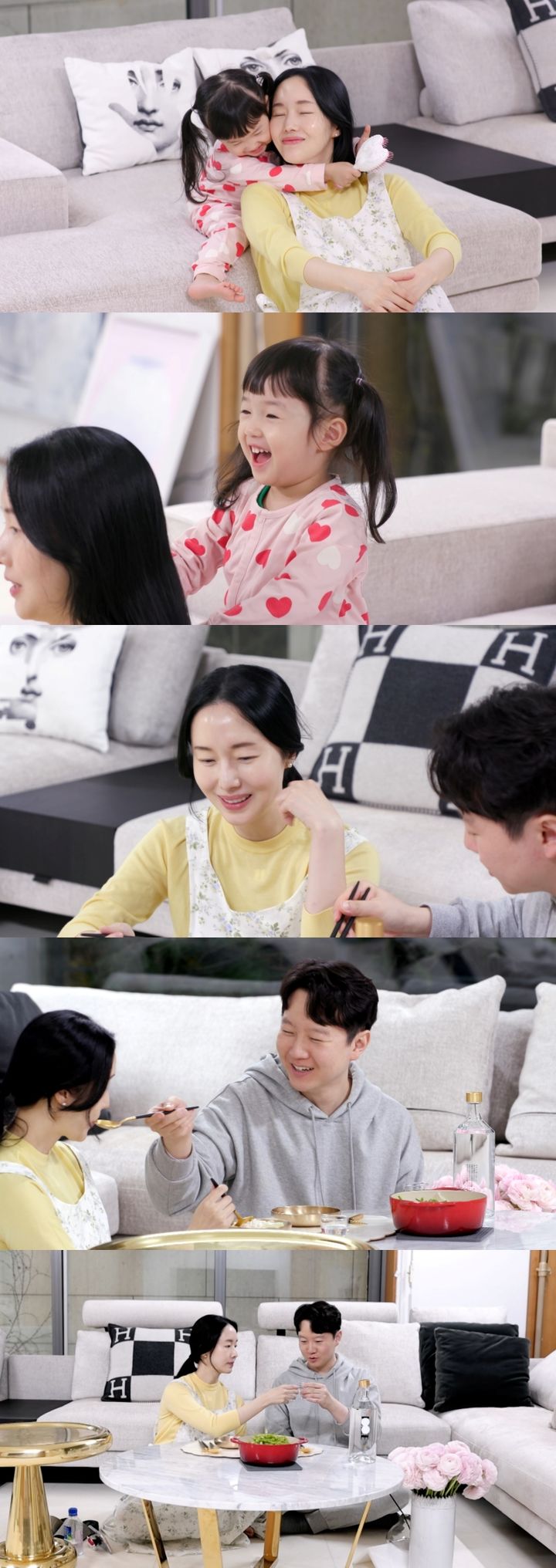 [서울=뉴시스] KBS 2TV 예능물 '신상출시 편스토랑'이 9일 오후 8시 30분 방송된다. (사진=KBS 2TV '신상출시 편스토랑' 제공) 2025.05.09. photo@newsis.com *재판매 및 DB 금지
