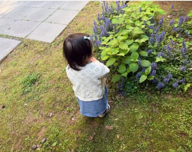 이민정 2살 딸 공개하며 "꽃보다 아름다운 귀염둥이"