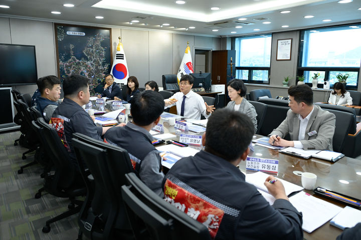 거제시, 조선업 노동단체와 지역상생발전기금 간담회 거제시, 조선업 노동단체와 지역상생발전기금 간담회