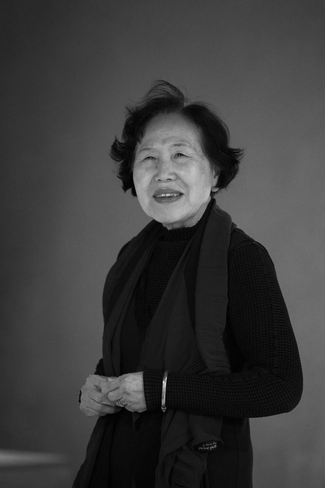 '연극계 대모' 박정자, 150명에게 부고장 보낸 이유…'진도 다시래기' 예행연습 '연극계 대모' 박정자, 150명에게 부고장 보낸 이유…'진도 다시래기' 예행연습