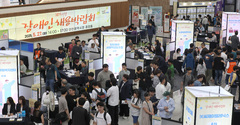[단독]'최저임금 제외' 장애인 10명 중 7명, 월 50만원도 못 번다