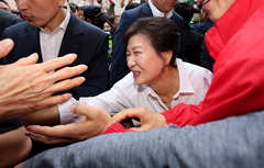 박근혜가 뒤흔든 대구시장선거…김부겸·추경호 공방가열