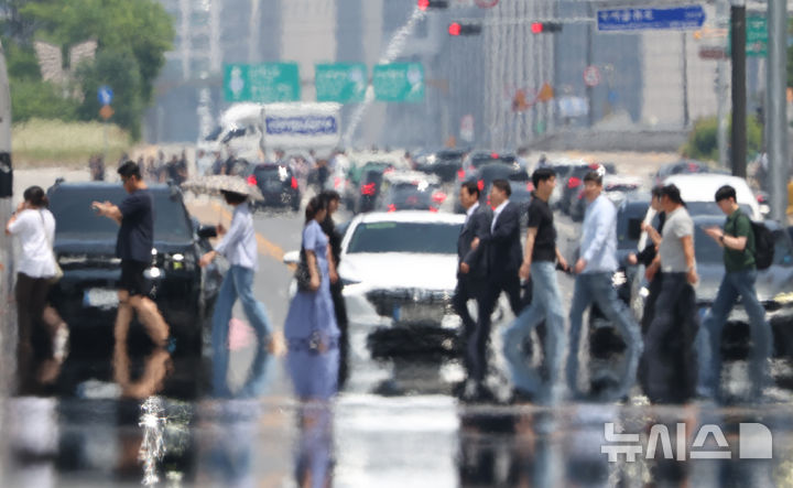 심상찮은 더위…고열인데 땀 안나는 '열사병' 죽음 부른다