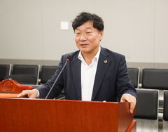 제12대 경기도의회 의장단 민주당 차지…의장은 남종섭(종합)