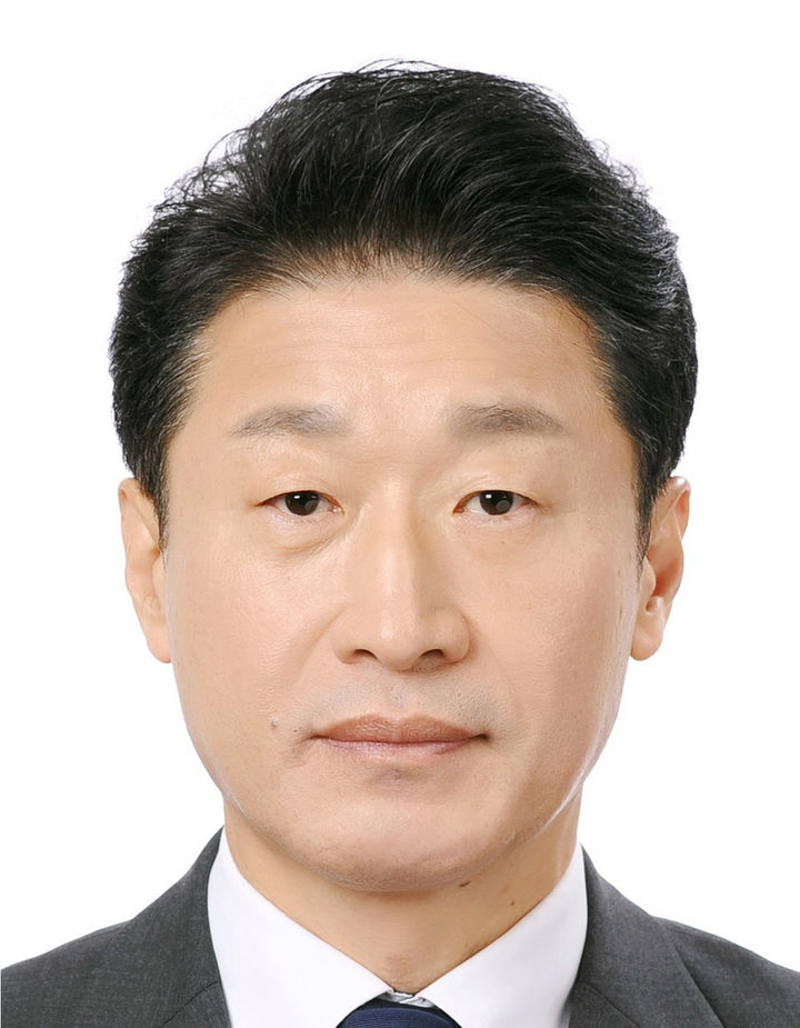 [프로필]산업 2차관에 에너지 정책통 이호현 에너지실장