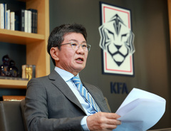 축구협회, 정몽규 징계요구 취소소송 패소에 '긴급 이사회'