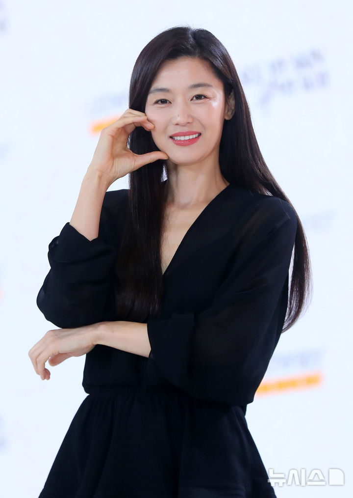 청순의 대명사 전지현