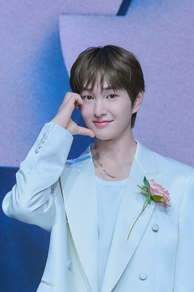 샤이니 온유, '주사이모 친분설' 부인 
