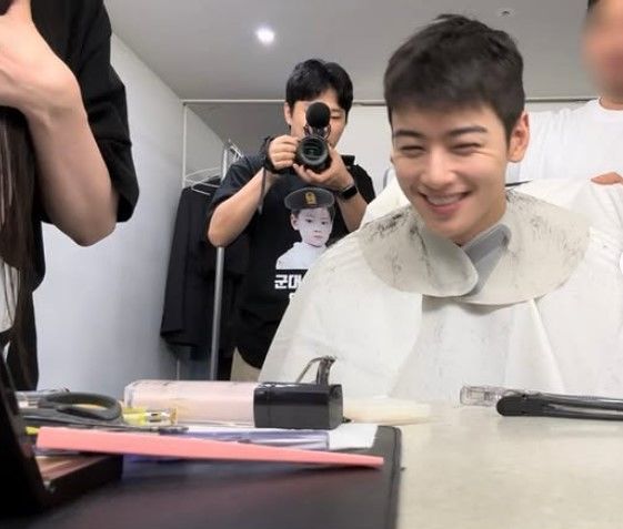 군악대 입대 앞둔 차은우 군악대 입대 앞둔 차은우