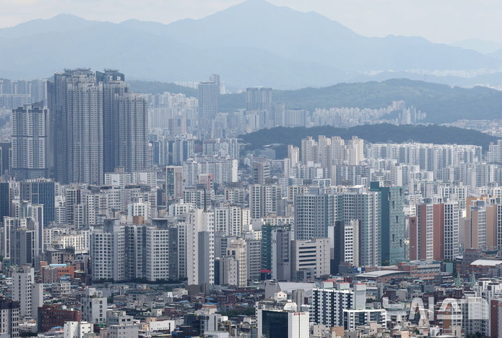서울 아파트 평균 매매가 14억 돌파…강북도 10억원대 넘어