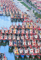 "中어선 1200척, 동중국해 중일중간선 부근서 '수상한' 대형"