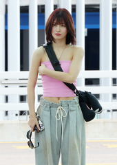 트와이스 모모, 월드투어 중 발치…멤버 건강 우려