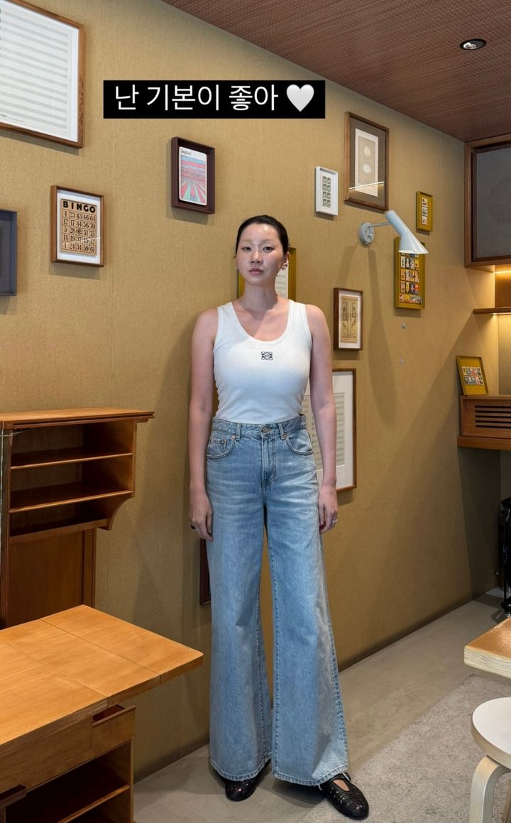 장윤주 민소매·청바지에도 압도적 비율…역시 모델이네