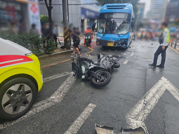 '4명 사상' 부산 횡단보도 돌진 사고, 버스기사 금고형 집유