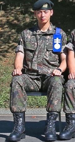 차은우 130억 납부했지만…군악대 보직 민원 또 제기