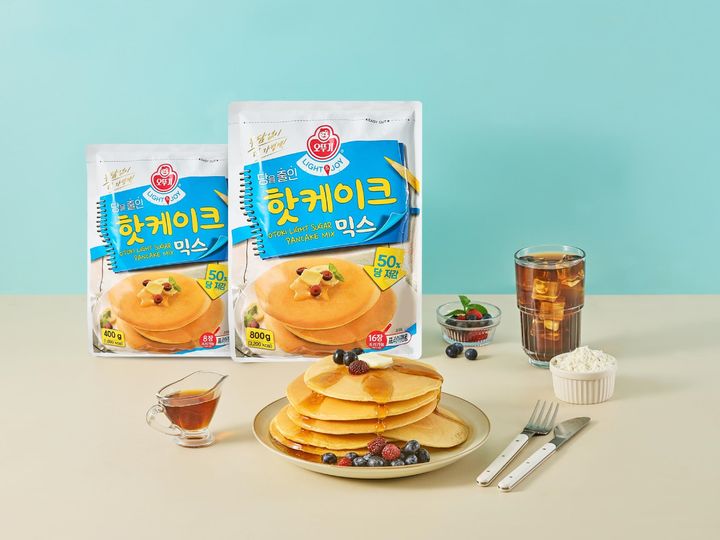 [이거 먹어볼까] 핫케이크·피자…'집캉스'용 간식거리 출시 봇물
