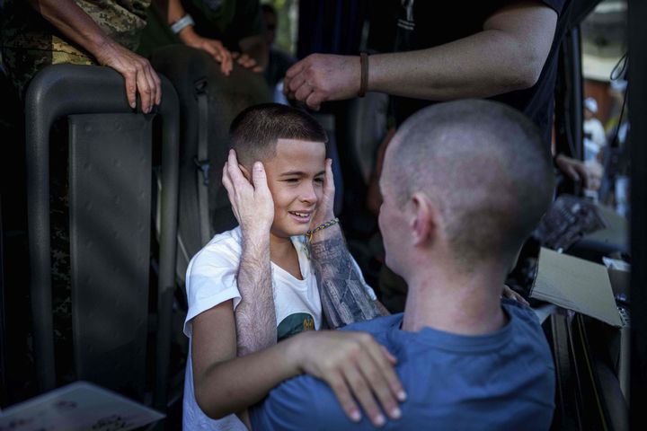 젤렌스키, 러시아와 대규모 포로 교환 협상중…우크라인 1200명