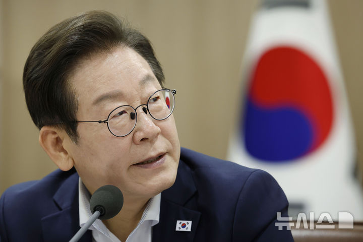 이재명표 '씨앗론' 정부 씀씀이 커진다…40년 후 나라빚 규모 촉각