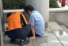 충주시청서 분신 소동…전 시민단체 대표, 징역형 집유