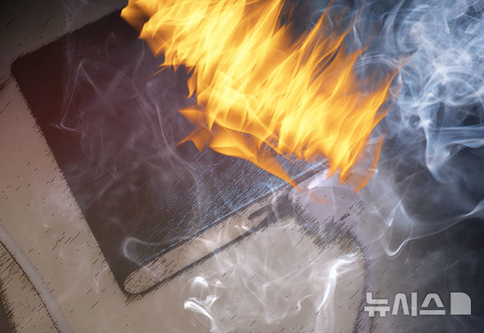 ​보령시 창고 화재…농기계 등 전소  – 출장용접