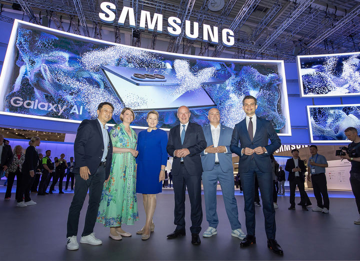 獨 베를린 시장, 삼성·LG전자 전시관 방문[IFA 2025]