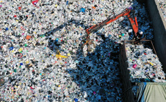 "한 번 쓰면 끝 아니다"…식품용 용기로 돌아오는 '이것'