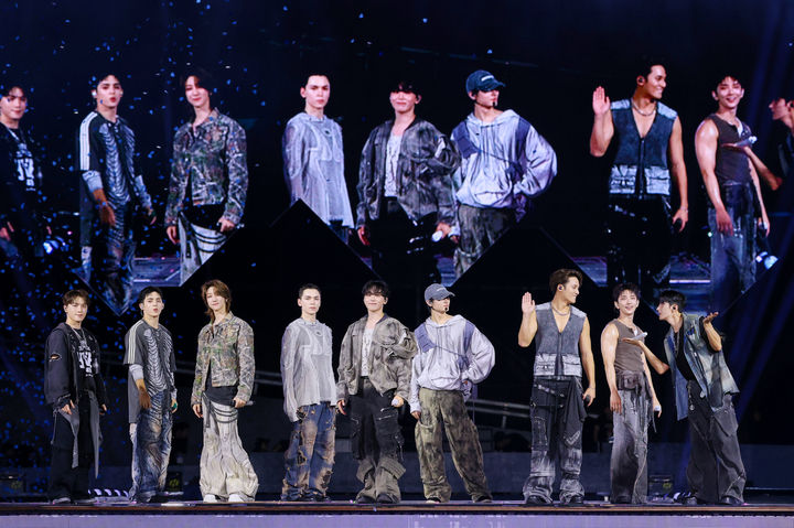 열셋도 아홉도 세븐틴…13人 다인원의 절대값은 항상 최대치