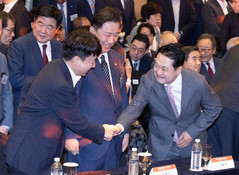 국힘, 이준석 野대표 3자 연석회담 제안에 "적당한 방법 조율 중"