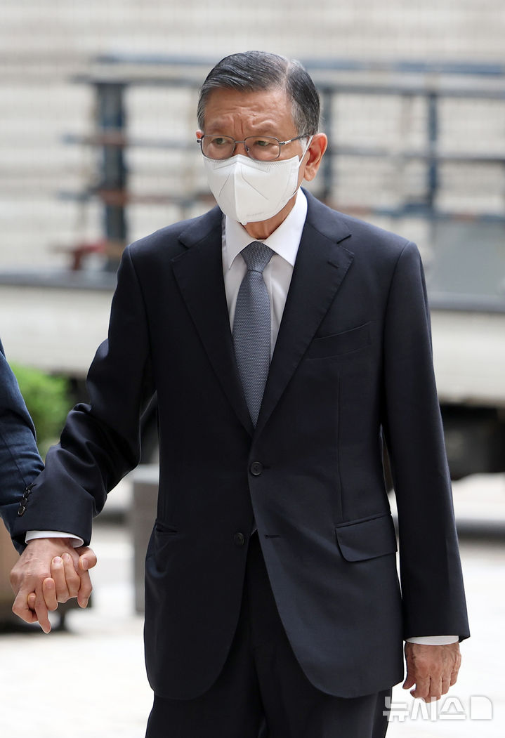 '계열사 부당지원' 박삼구 前회장, 2심 징역형 집유…횡령·배임 무죄(종합)