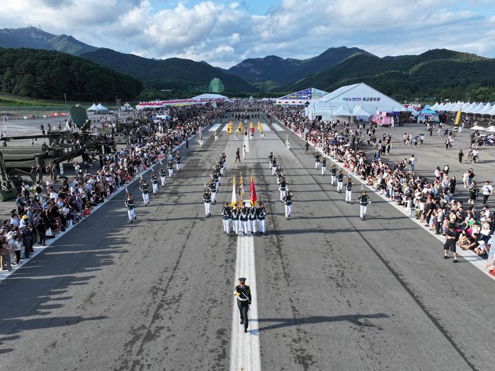 '2025계룡軍문화축제' 폐막…관람객 80만 돌파