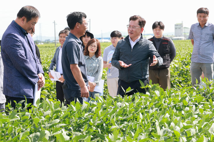 농진청장, 수확 전 농작물 점검…