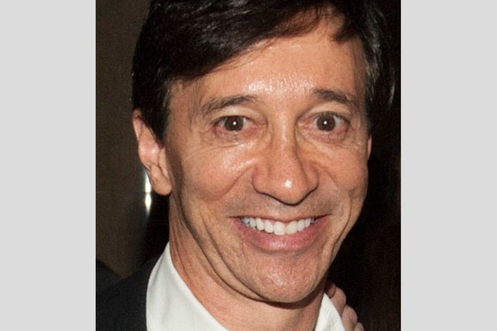 ​월가 스타 투자자 루빈 인신매매, 가학 성행위 혐의 체포  – 출장용접