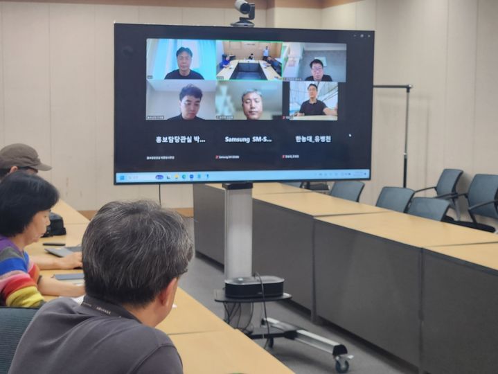 먹통 대란에 살아남은 농식품부…