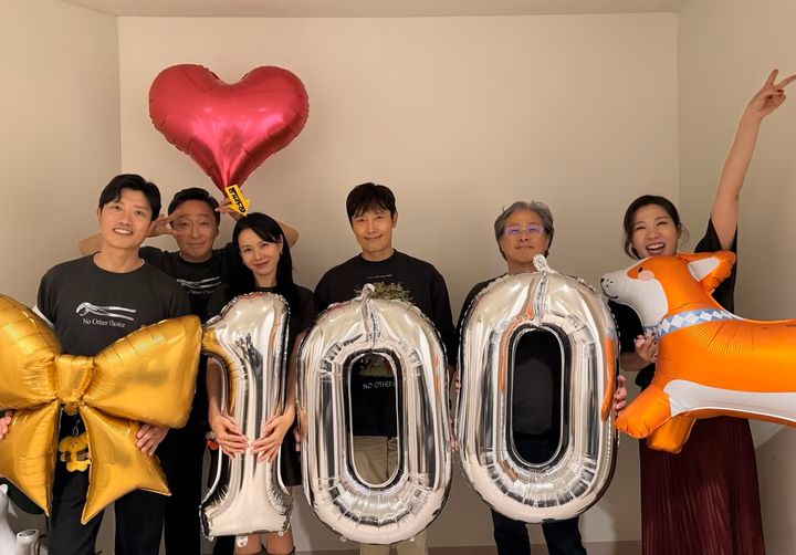 '어쩔수가없다' 개봉 5일째 100만 돌파…독주 전망