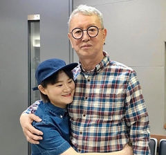 김신영, 내달 '부코페'서 스승 전유성 추모무대