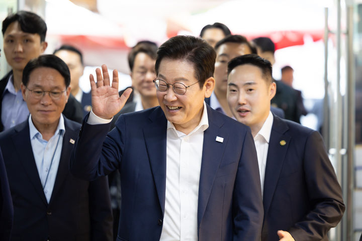 ‘李 냉부해 출연’ 공방…與 “왜곡 멈추라” 野 “고발로 입틀막”(종합) – 탐정사무소 인천탐정사무소 서울탐정사무소