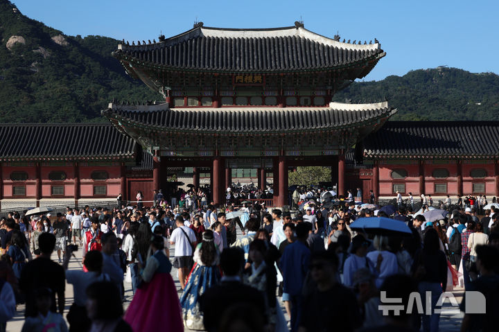 중국인 단체 무비자 효과 없었다…10월 방한 47만2000명에 그쳐