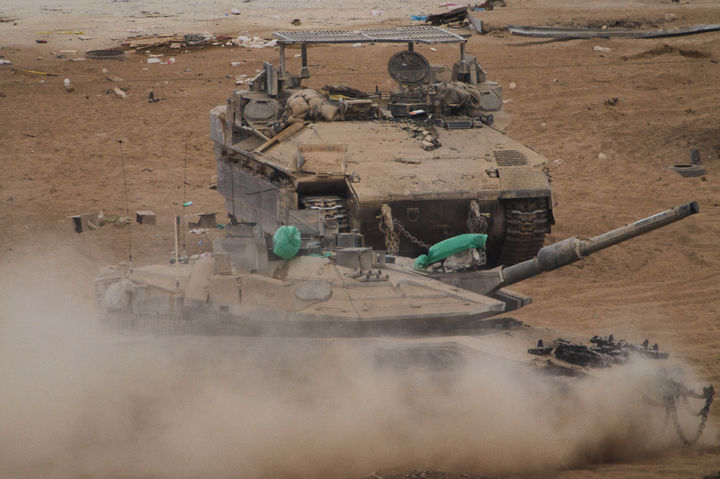 레바논 유엔군 "이스라엘군, 탱크로 차량 들이받아"