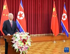 시진핑 4연임 길목서 뜬 70세 차이치…차기 간부 검증 맡나