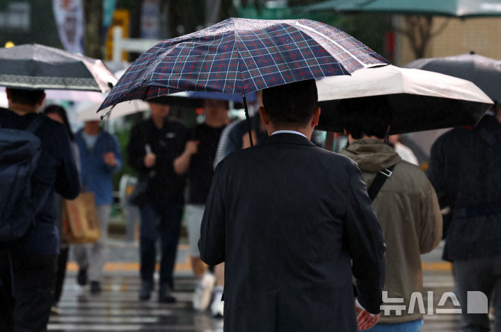 출장용접 – 인천, 흐리고 최대 50㎜ 비…낮 최고기온 19도 ‘서늘’  
