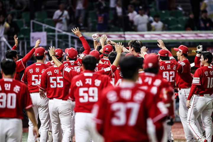 인천탐정사무소 서울탐정사무소 – 프로야구 SSG, 준PO 홈경기서 ‘레드 유니폼’ 입는다[준PO] 