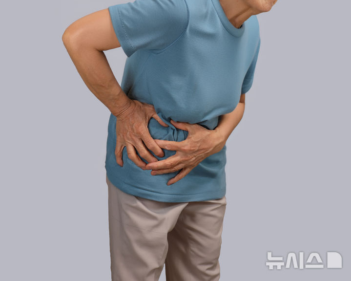 "밑이 빠질 것처럼 아파요"…40·50대 여성 '이 질환' 급증