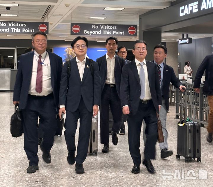 정책실장·산업장관, 백악관서 50분 회담…조선협력 논의