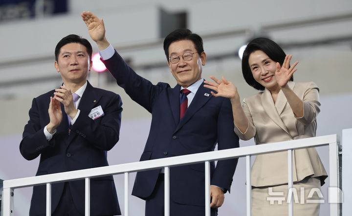 이재명 대통령, “부산 새로운 도약 적극 지원” [뉴시스Pic] 웹사이트상위노출 사이트상위노출 홈페이지상위노출