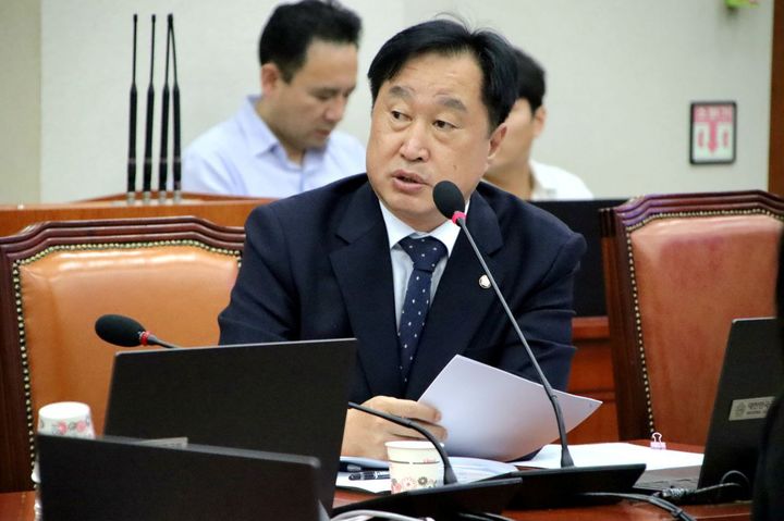 김준혁 “장동혁 아파트 4채와 내 집 바꾸자…서민 코스프레 그만” 웹사이트상위노출 사이트상위노출 홈페이지상위노출