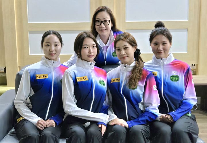 [오늘의 뉴스종합] 아시안게임 대비 아티스틱스위밍 강화훈련, KLPGA 대회 첫날 공동 선두, 임성재 제네시스 챔피언십 선두 도약, 흥국생명 베테랑 세터 영입 등 주요 스포츠 소식